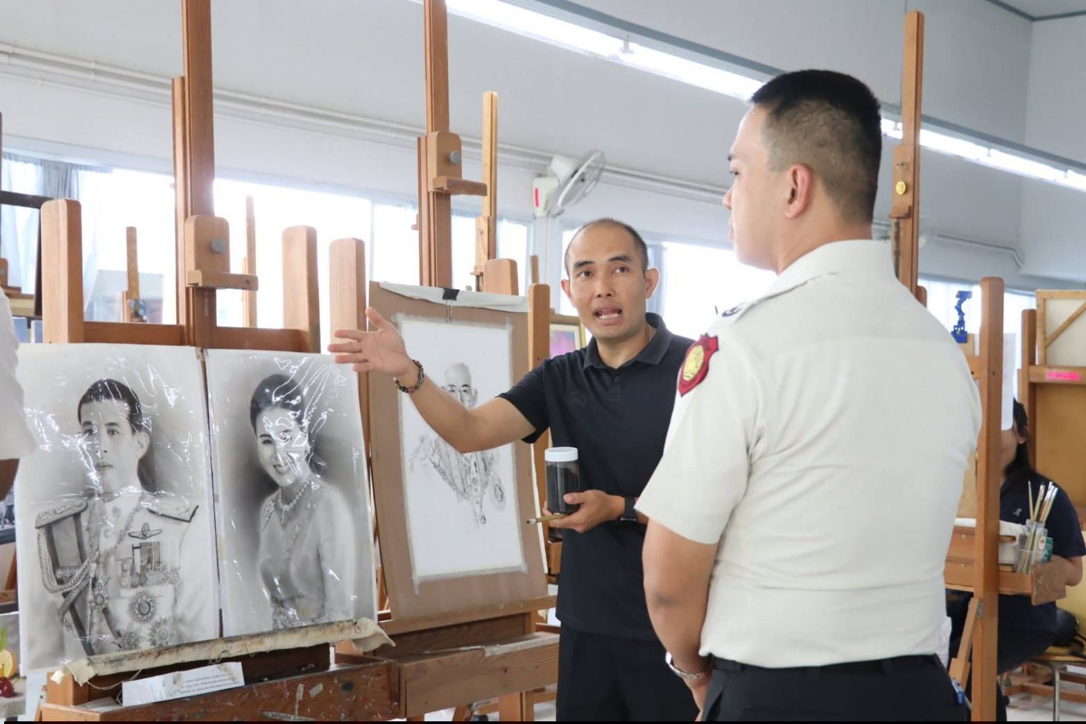 title - ผู้อำนวยการศูนย์ส่งเสริมและพัฒนาอาชีพเสริมนอกภาคการเกษตร ให้การต้อนรับ ผู้อำนวยการทัณฑสถานวัยหนุ่มพระนครศรีอยุธยา พร้อมด้วย ผู้อำนวยการส่วนและหัวหน้าฝ่ายทัณฑสถานฯ เข้าเยี่ยมชมแผนกฝึกอบรมทั้ง 12 แผนก และพื้นที่ภายในศูนย์ส่งเสริมและพัฒนาอาชีพเสริมนอกภาคการเกษตร 